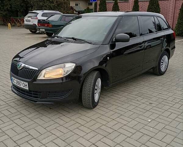 Черный Шкода Фабия, объемом двигателя 1.6 л и пробегом 221 тыс. км за 5350 $, фото 8 на Automoto.ua