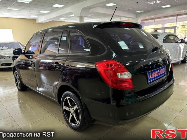 Шкода Фабия 2011 в Кропивницком (Кировограде) на Automoto.ua Черный Шкода Фабия, объемом двигателя 1.4 л и пробегом 172 тыс. км за 6400 $, фото 1 на Automoto.ua