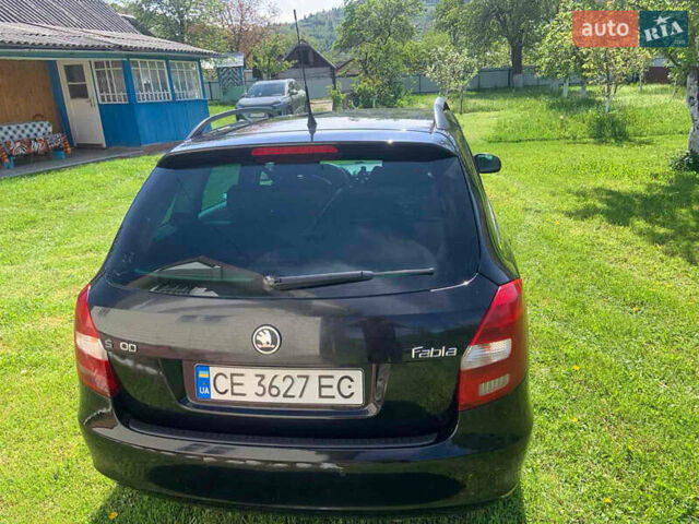 Черный Шкода Фабия, объемом двигателя 1.2 л и пробегом 320 тыс. км за 5200 $, фото 3 на Automoto.ua