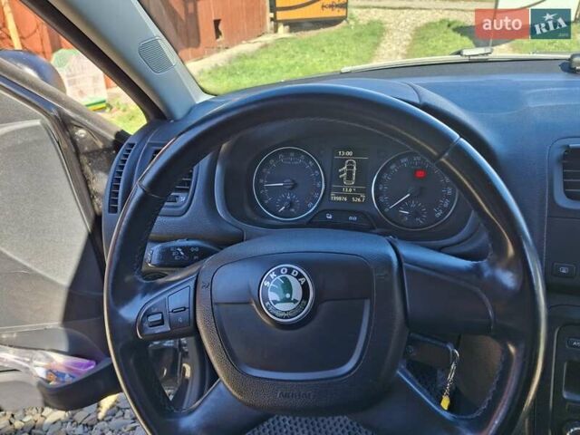 Шкода Фабия 2011 в Коломые на Automoto.ua Черный Шкода Фабия, объемом двигателя 1.6 л и пробегом 200 тыс. км за 5500 $, фото 9 на Automoto.ua