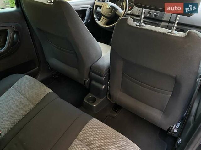 Чорний Шкода Фабія, об'ємом двигуна 1.2 л та пробігом 239 тис. км за 6300 $, фото 3 на Automoto.ua