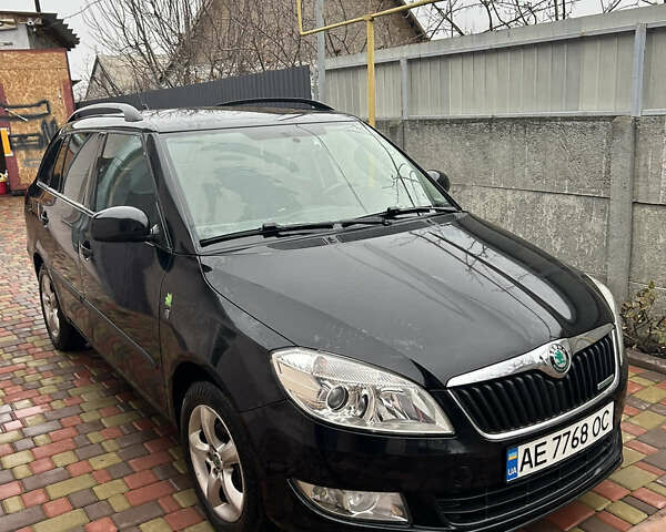 Чорний Шкода Фабія, об'ємом двигуна 1.2 л та пробігом 242 тис. км за 5999 $, фото 4 на Automoto.ua
