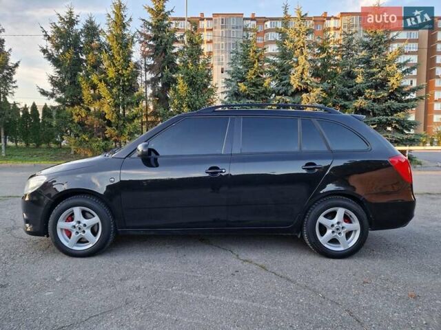 Черный Шкода Фабия, объемом двигателя 1.4 л и пробегом 225 тыс. км за 8600 $, фото 14 на Automoto.ua