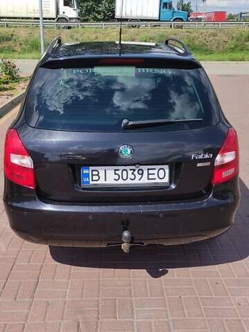 Шкода Фабия 2012 в Полтаве на Automoto.ua Черный Шкода Фабия, объемом двигателя 1.6 л и пробегом 211 тыс. км за 6500 $, фото 7 на Automoto.ua