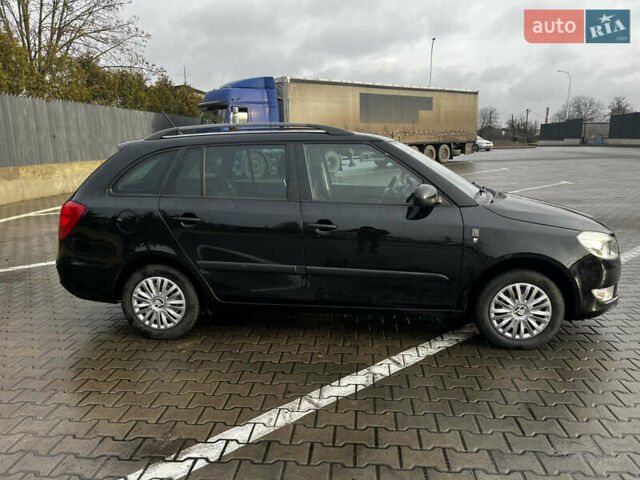 Чорний Шкода Фабія, об'ємом двигуна 1.6 л та пробігом 280 тис. км за 6600 $, фото 5 на Automoto.ua