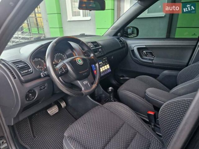 Чорний Шкода Фабія, об'ємом двигуна 1.4 л та пробігом 227 тис. км за 6600 $, фото 28 на Automoto.ua