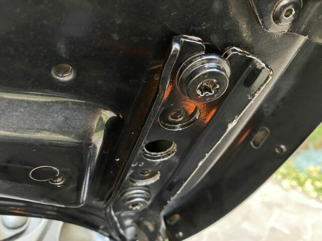 Чорний Шкода Фабія, об'ємом двигуна 0 л та пробігом 239 тис. км за 5900 $, фото 14 на Automoto.ua