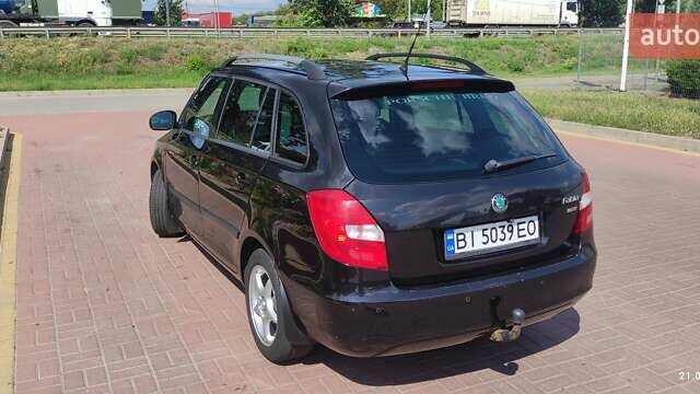 Шкода Фабия 2012 в Полтаве на Automoto.ua Черный Шкода Фабия, объемом двигателя 1.6 л и пробегом 211 тыс. км за 6500 $, фото 6 на Automoto.ua