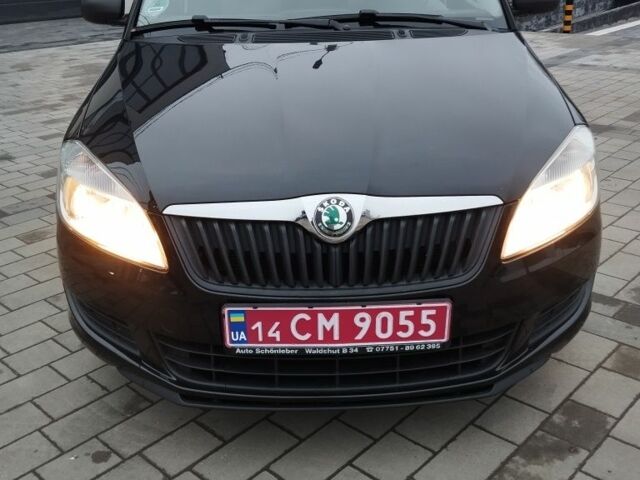 Черный Шкода Фабия, объемом двигателя 1.2 л и пробегом 210 тыс. км за 5250 $, фото 5 на Automoto.ua