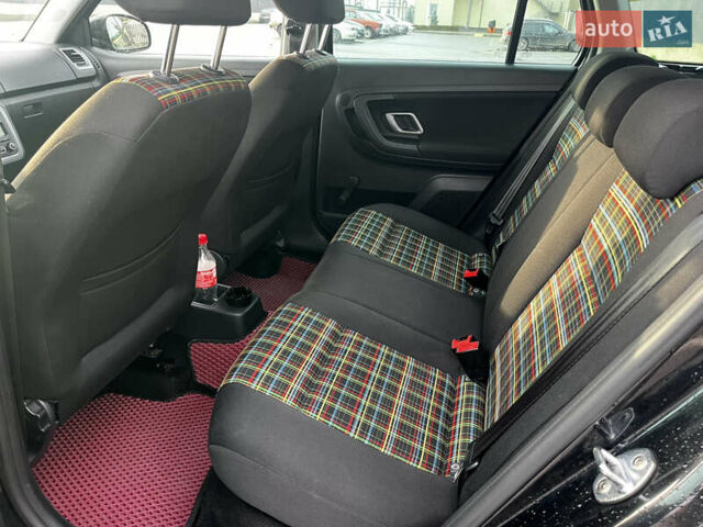 Чорний Шкода Фабія, об'ємом двигуна 1.6 л та пробігом 280 тис. км за 6600 $, фото 10 на Automoto.ua