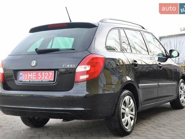 Черный Шкода Фабия, объемом двигателя 1.2 л и пробегом 196 тыс. км за 5700 $, фото 8 на Automoto.ua