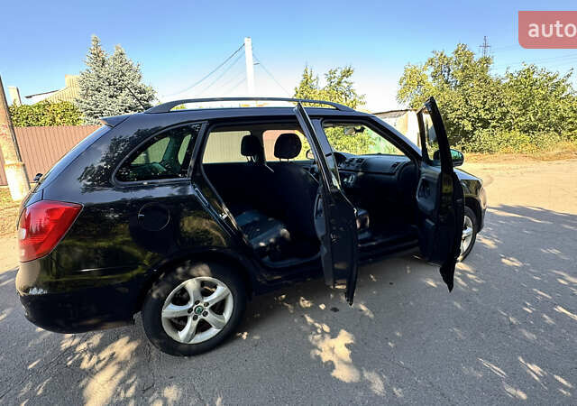 Черный Шкода Фабия, объемом двигателя 1.2 л и пробегом 266 тыс. км за 5600 $, фото 7 на Automoto.ua