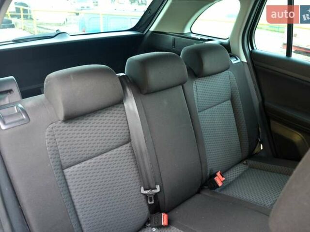 Черный Шкода Фабия, объемом двигателя 1.2 л и пробегом 196 тыс. км за 5700 $, фото 22 на Automoto.ua