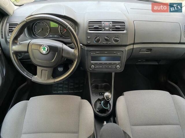 Чорний Шкода Фабія, об'ємом двигуна 1.2 л та пробігом 239 тис. км за 6300 $, фото 1 на Automoto.ua