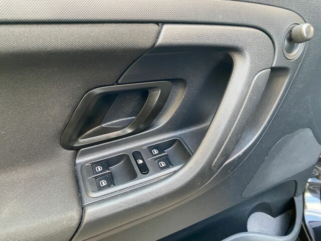 Чорний Шкода Фабія, об'ємом двигуна 0 л та пробігом 239 тис. км за 5900 $, фото 4 на Automoto.ua