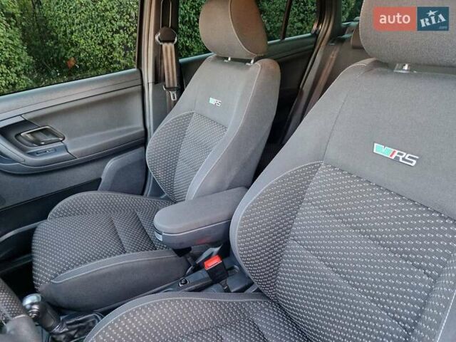 Черный Шкода Фабия, объемом двигателя 1.4 л и пробегом 225 тыс. км за 8600 $, фото 21 на Automoto.ua