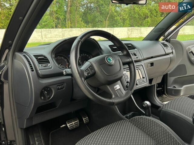 Черный Шкода Фабия, объемом двигателя 1.4 л и пробегом 134 тыс. км за 8200 $, фото 60 на Automoto.ua