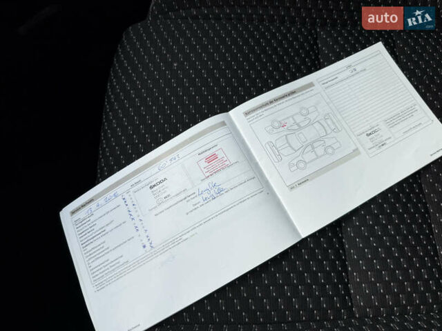 Чорний Шкода Фабія, об'ємом двигуна 1.4 л та пробігом 203 тис. км за 8599 $, фото 36 на Automoto.ua