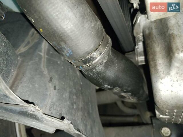 Черный Шкода Фабия, объемом двигателя 1.4 л и пробегом 203 тыс. км за 10500 $, фото 41 на Automoto.ua