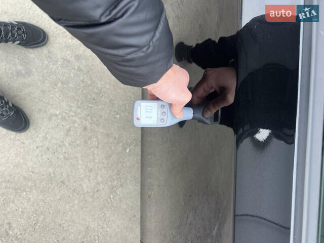 Черный Шкода Фабия, объемом двигателя 0 л и пробегом 139 тыс. км за 5600 $, фото 53 на Automoto.ua