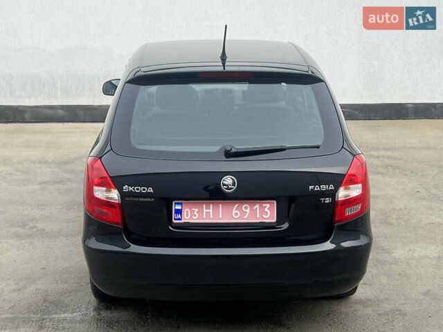 Черный Шкода Фабия, объемом двигателя 0 л и пробегом 139 тыс. км за 5600 $, фото 8 на Automoto.ua