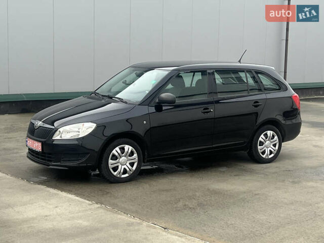 Черный Шкода Фабия, объемом двигателя 0 л и пробегом 139 тыс. км за 5600 $, фото 13 на Automoto.ua
