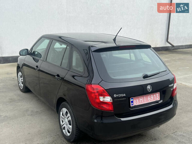 Черный Шкода Фабия, объемом двигателя 0 л и пробегом 139 тыс. км за 5600 $, фото 9 на Automoto.ua
