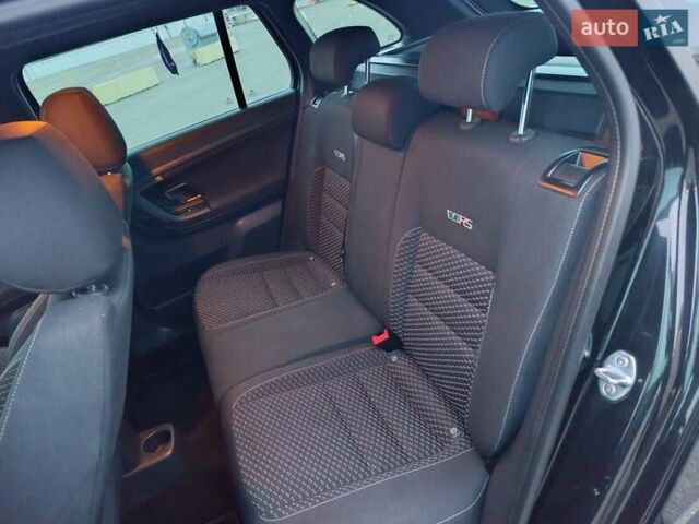 Черный Шкода Фабия, объемом двигателя 1.4 л и пробегом 203 тыс. км за 10500 $, фото 14 на Automoto.ua