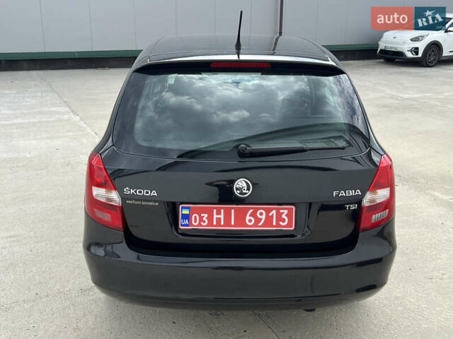 Черный Шкода Фабия, объемом двигателя 0 л и пробегом 139 тыс. км за 5700 $, фото 4 на Automoto.ua