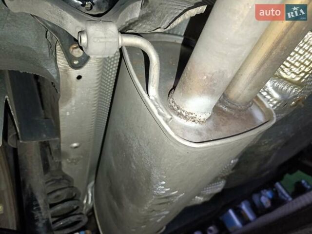 Черный Шкода Фабия, объемом двигателя 1.4 л и пробегом 203 тыс. км за 10500 $, фото 31 на Automoto.ua