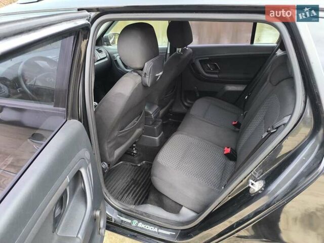 Чорний Шкода Фабія, об'ємом двигуна 1.39 л та пробігом 326 тис. км за 5400 $, фото 12 на Automoto.ua