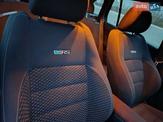 Черный Шкода Фабия, объемом двигателя 1.4 л и пробегом 203 тыс. км за 10500 $, фото 19 на Automoto.ua