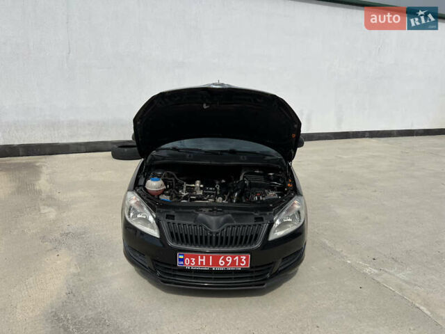 Черный Шкода Фабия, объемом двигателя 0 л и пробегом 139 тыс. км за 5700 $, фото 31 на Automoto.ua