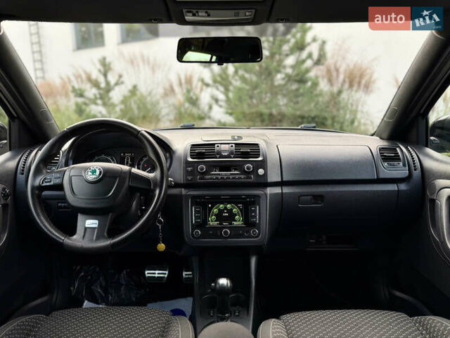 Чорний Шкода Фабія, об'ємом двигуна 1.4 л та пробігом 203 тис. км за 8599 $, фото 19 на Automoto.ua