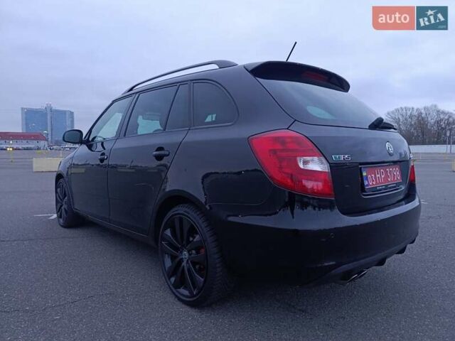 Черный Шкода Фабия, объемом двигателя 1.4 л и пробегом 203 тыс. км за 10500 $, фото 8 на Automoto.ua