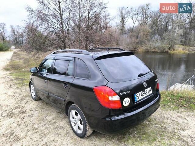 Чорний Шкода Фабія, об'ємом двигуна 1.39 л та пробігом 326 тис. км за 5400 $, фото 3 на Automoto.ua