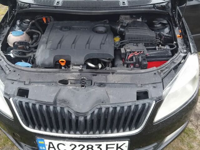 Чорний Шкода Фабія, об'ємом двигуна 1.6 л та пробігом 230 тис. км за 5900 $, фото 4 на Automoto.ua