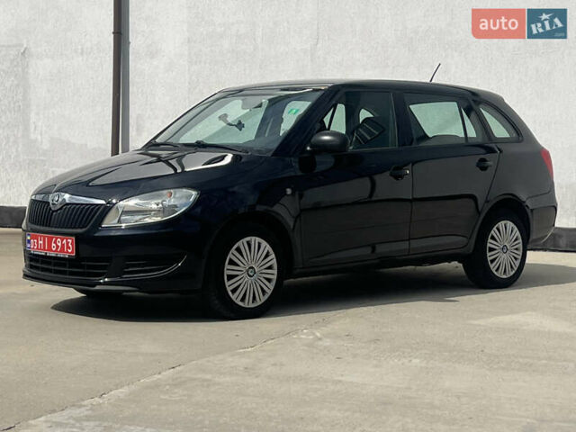 Черный Шкода Фабия, объемом двигателя 0 л и пробегом 139 тыс. км за 5700 $, фото 70 на Automoto.ua