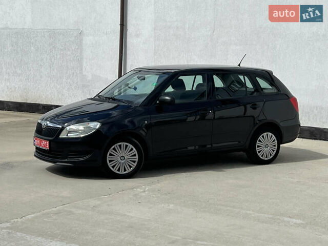 Черный Шкода Фабия, объемом двигателя 0 л и пробегом 139 тыс. км за 5700 $, фото 72 на Automoto.ua