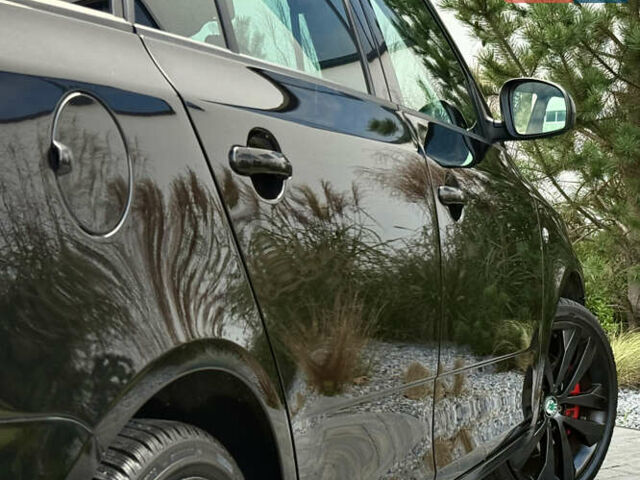 Чорний Шкода Фабія, об'ємом двигуна 1.4 л та пробігом 203 тис. км за 8599 $, фото 7 на Automoto.ua