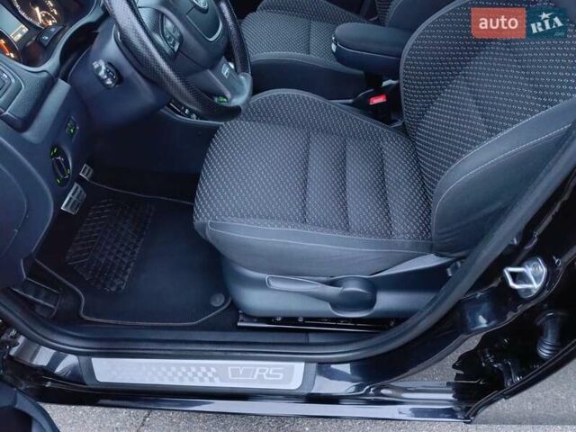 Черный Шкода Фабия, объемом двигателя 1.4 л и пробегом 203 тыс. км за 10500 $, фото 11 на Automoto.ua