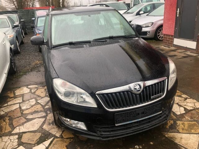 Чорний Шкода Фабія, об'ємом двигуна 1.6 л та пробігом 120 тис. км за 3000 $, фото 11 на Automoto.ua