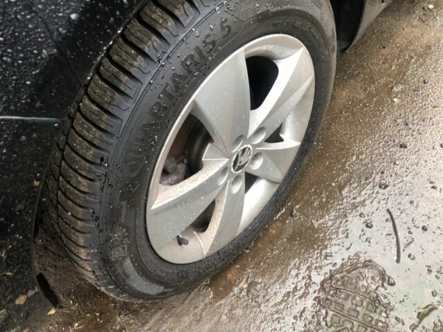 Чорний Шкода Фабія, об'ємом двигуна 1.6 л та пробігом 120 тис. км за 3000 $, фото 9 на Automoto.ua