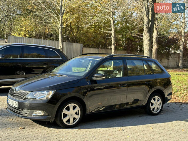 Черный Шкода Фабия, объемом двигателя 1 л и пробегом 215 тыс. км за 6300 $, фото 1 на Automoto.ua