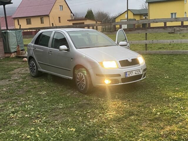 Коричневый Шкода Фабия, объемом двигателя 0 л и пробегом 300 тыс. км за 1500 $, фото 7 на Automoto.ua