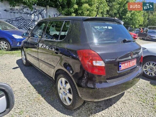 Коричневый Шкода Фабия, объемом двигателя 1.6 л и пробегом 214 тыс. км за 5500 $, фото 2 на Automoto.ua