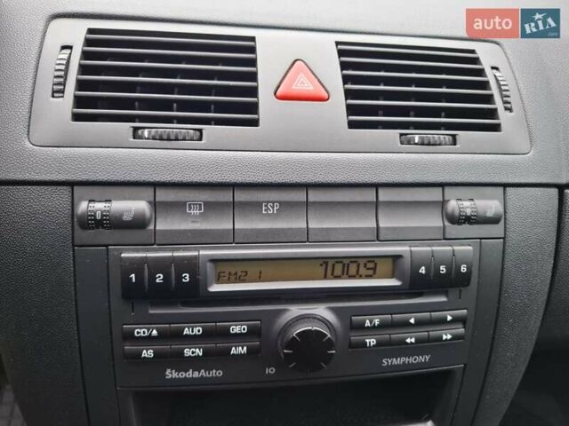 Коричневый Шкода Фабия, объемом двигателя 1.39 л и пробегом 183 тыс. км за 4499 $, фото 12 на Automoto.ua
