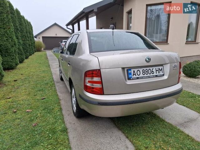 Коричневый Шкода Фабия, объемом двигателя 1.39 л и пробегом 183 тыс. км за 4499 $, фото 8 на Automoto.ua