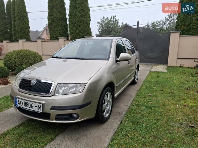 Коричневый Шкода Фабия, объемом двигателя 1.39 л и пробегом 183 тыс. км за 4499 $, фото 6 на Automoto.ua