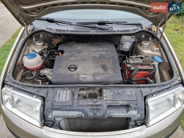 Коричневый Шкода Фабия, объемом двигателя 1.39 л и пробегом 183 тыс. км за 4499 $, фото 16 на Automoto.ua